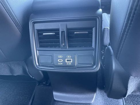 Certified 2025 Subaru Forester Premium w/ Convenience Package #2 image 24