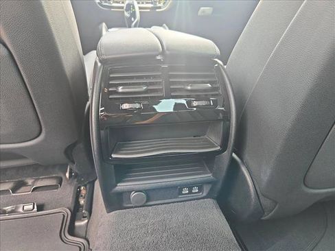 Used 2022 BMW 530i w/ Premium Package RWD image 15