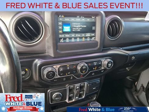 Used 2021 Jeep Gladiator Sport AWD/4WD image 23