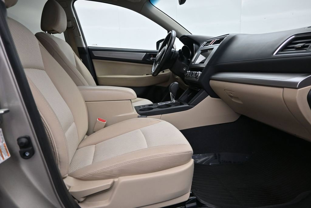 Used 2015 Subaru Outback 2.5i Premium AWD/4WD image 28