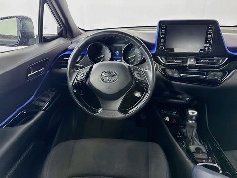 Certified 2021 Toyota C-HR XLE FWD image 20