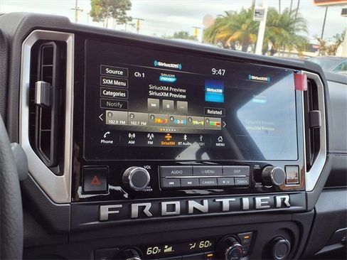 Certified 2025 Nissan Frontier SV w/ SV Convenience Package image 5