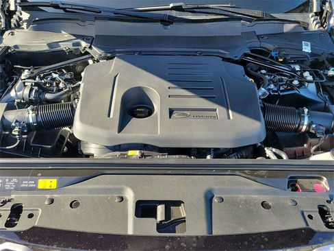 New 2026 Land Rover Discovery Limited Edition image 30