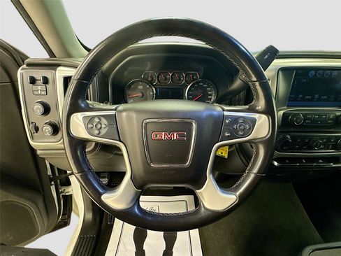 Used 2018 GMC Sierra 1500 SLE w/ Max Trailering Package AWD/4WD image 11
