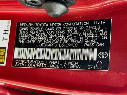 Used 2020 Toyota Prius LE FWD image 12