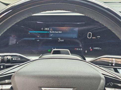 Certified 2025 Cadillac Lyriq Sport image 31