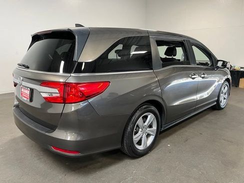 Used 2019 Honda Odyssey EX image 3