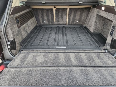 Used 2021 Land Rover Range Rover Westminster Edition image 33