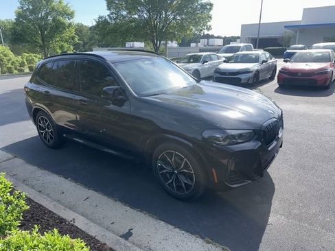 Used 2024 BMW X3 M40i image 3
