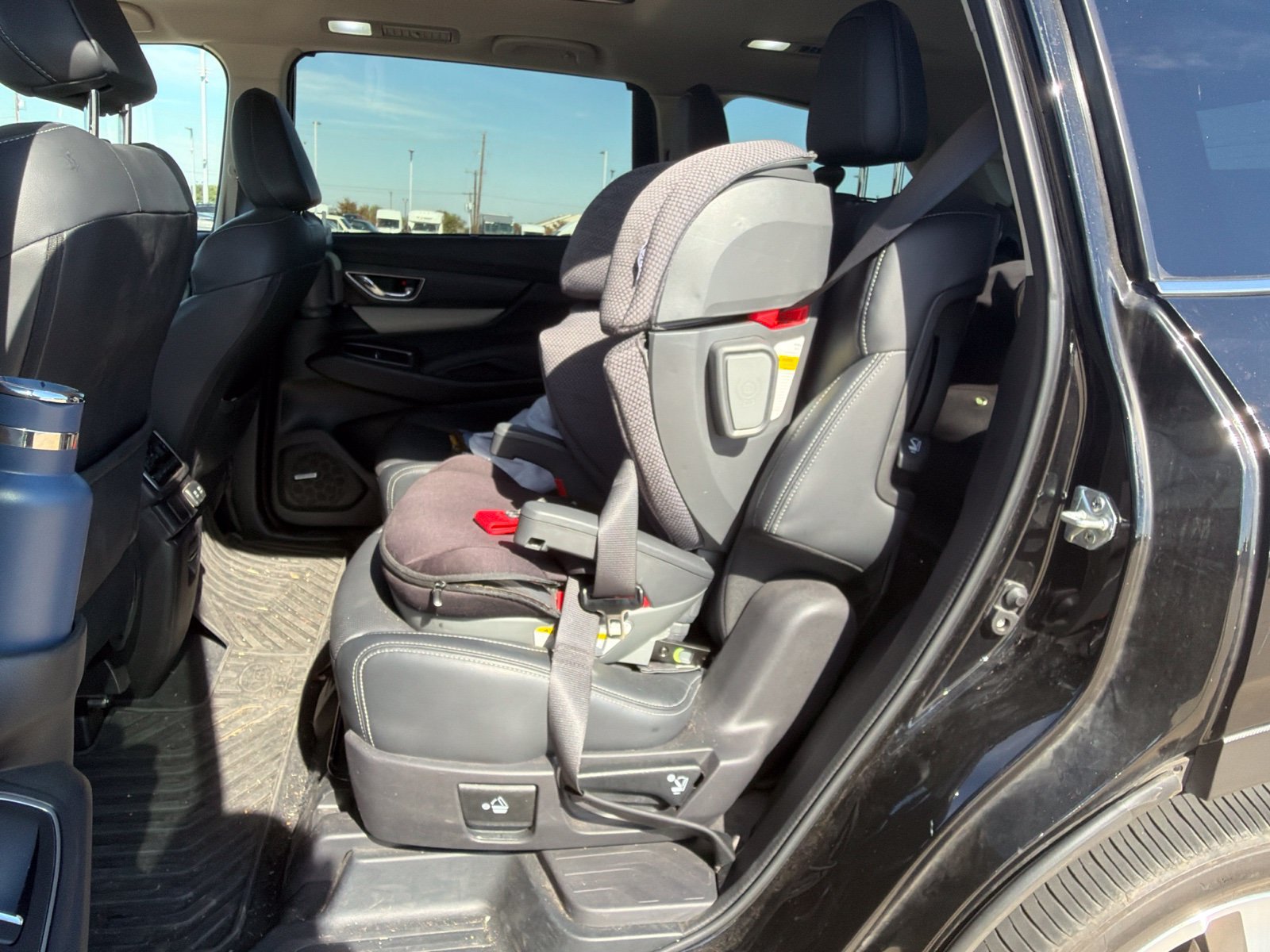 Used 2022 Subaru Ascent Limited w/ Technology Package AWD/4WD image 22
