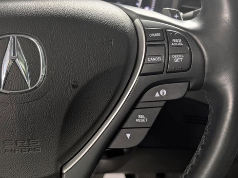 Used 2017 Acura ILX image 23