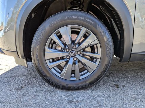Used 2022 Nissan Pathfinder S AWD/4WD image 48