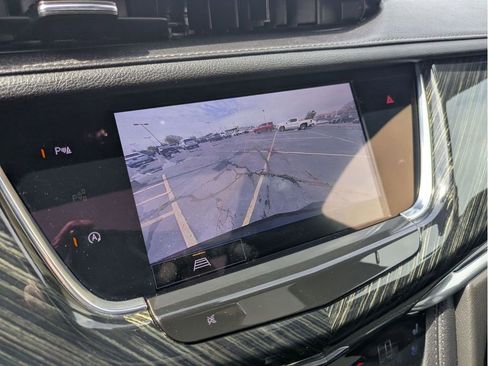 Used 2022 Cadillac XT6 Premium Luxury AWD/4WD image 22