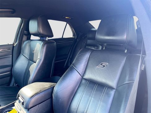 Used 2020 Chrysler 300 S image 21