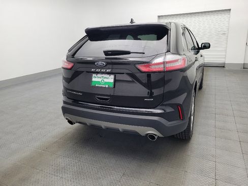Used 2024 Ford Edge Titanium image 7