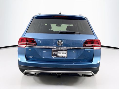 Used 2019 Volkswagen Atlas SE w/ Towing Package image 7