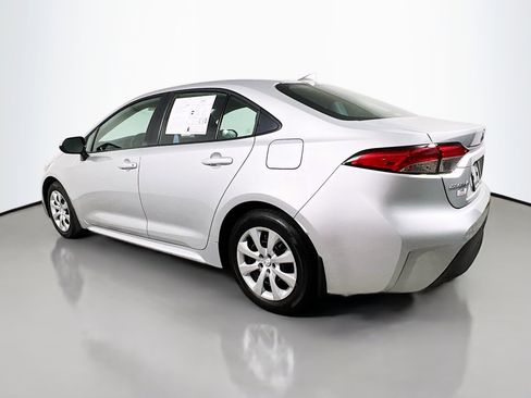 Used 2025 Toyota Corolla LE FWD image 8