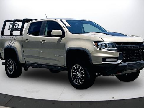 Used 2021 Chevrolet Colorado ZR2 AWD/4WD image 2