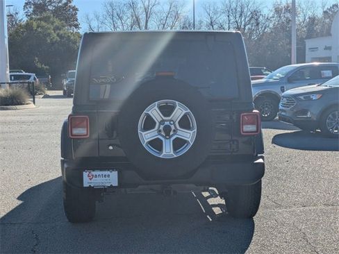 Used 2019 Jeep Wrangler Unlimited Sport S image 4