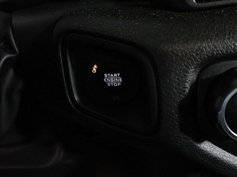 Used 2024 Jeep Wrangler Unlimited Sport AWD/4WD image 35