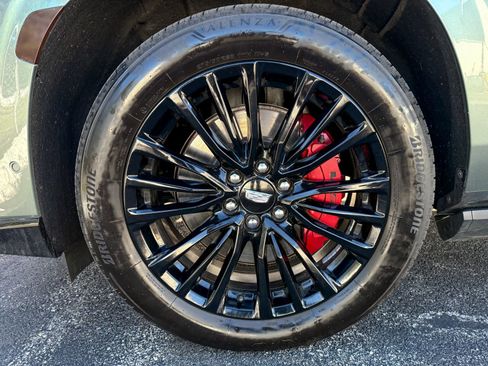 Used 2023 Cadillac Escalade V image 4