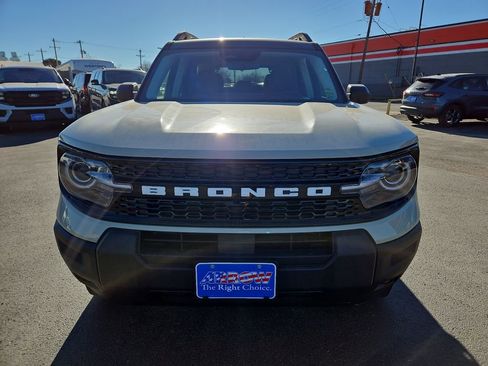 New 2025 Ford Bronco Sport Outer Banks image 3
