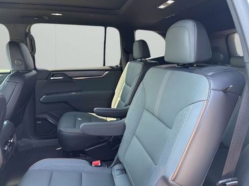 New 2026 GMC Acadia AT4 w/ Super Cruise Package image 17