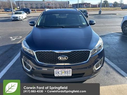 Used 2016 Kia Sorento LX image 7