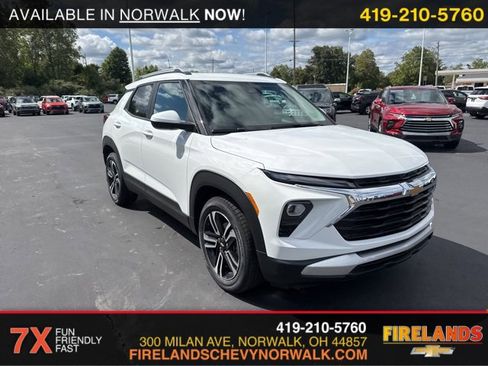 New 2026 Chevrolet TrailBlazer LT w/ Convenience Package image 3