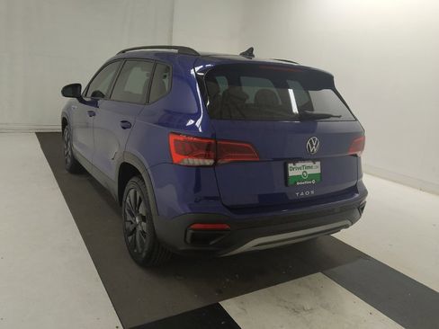 Used 2024 Volkswagen Taos S w/ MDO Package image 5