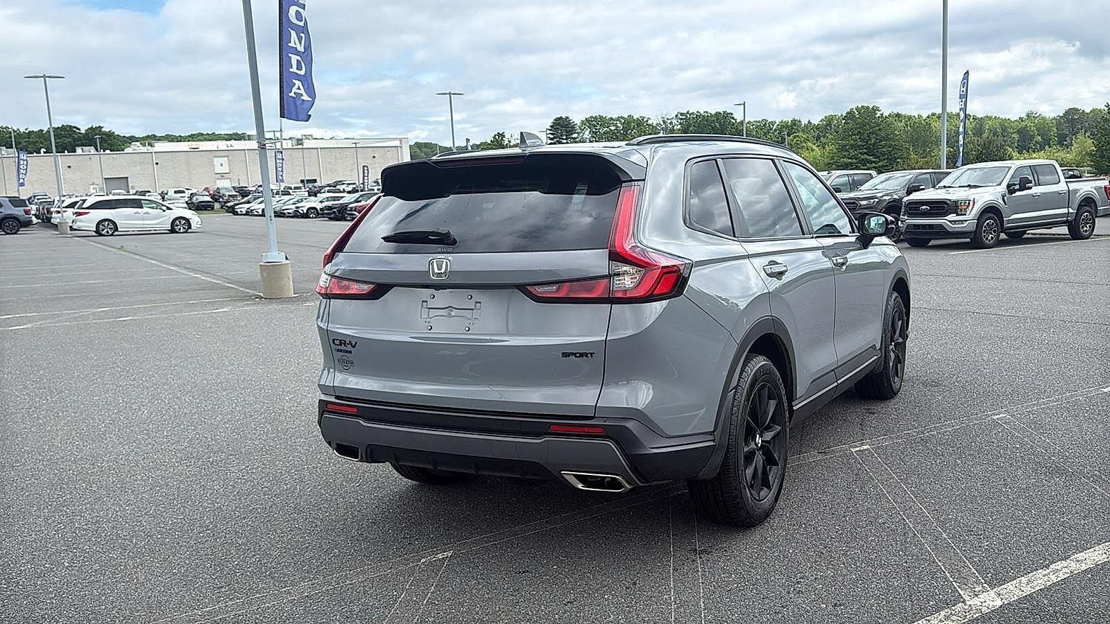Used 2026 Honda CR-V Sport image 7