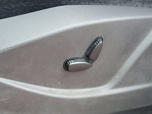 Used 2015 Ford Transit Connect Titanium FWD image 10