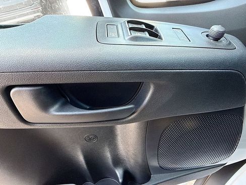 New 2026 RAM ProMaster 2500 image 18