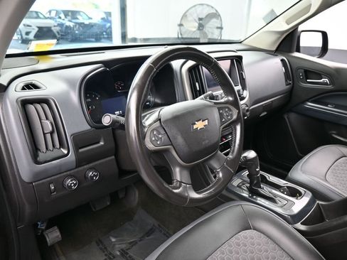 Used 2016 Chevrolet Colorado Z71 image 10