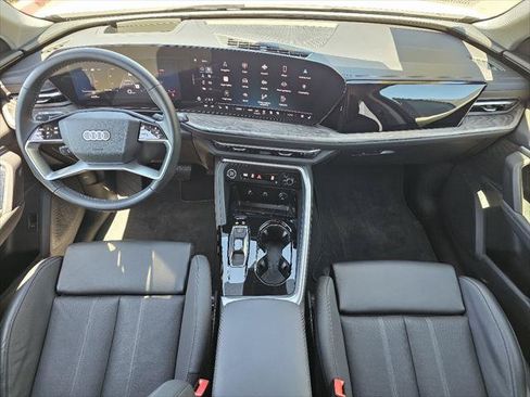 Certified 2025 Audi Q5 Premium w/ Premium Plus AWD/4WD image 4