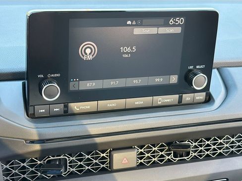 Used 2024 Honda Accord LX image 35