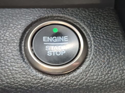 Used 2020 Ford F150 Raptor w/ Equipment Group 802A Luxury AWD/4WD image 21