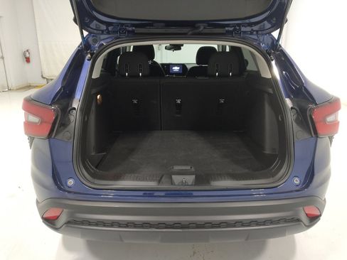Used 2024 Chevrolet Trax LS FWD image 29