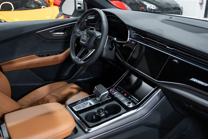 Used 2025 Audi RS Q8 performance AWD/4WD image 58