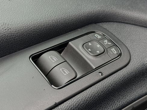 New 2025 Mercedes-Benz Sprinter 2500 image 13