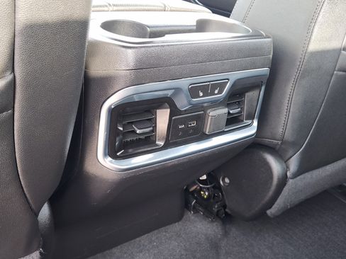Used 2020 GMC Sierra 1500 AT4 w/ AT4 Premium Package AWD/4WD image 27