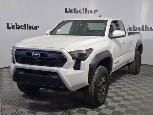 New 2026 Toyota Tacoma SR5 RWD image 3