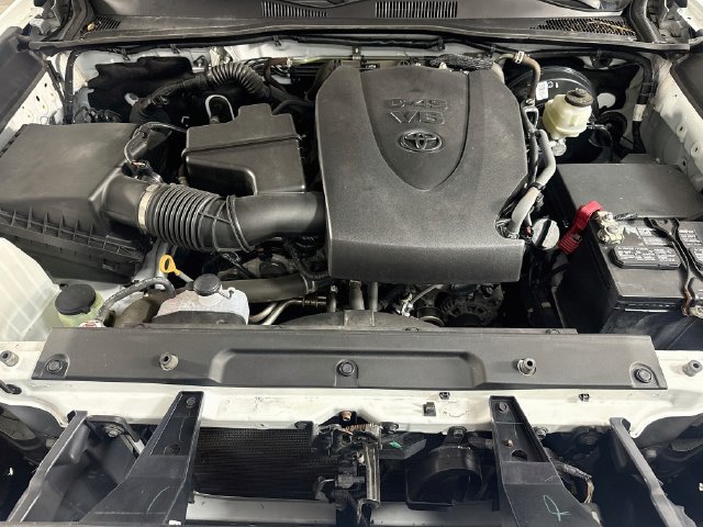 Used 2023 Toyota Tacoma SR5 w/ Technology Package RWD image 38