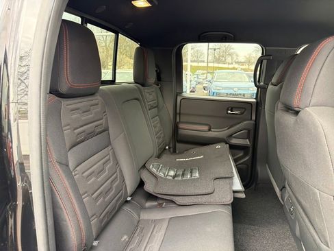 Used 2025 Nissan Frontier Pro-X w/ Pro Convenience Package RWD image 34
