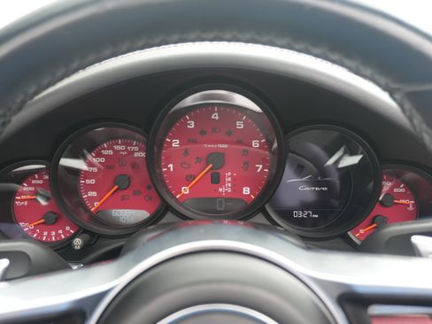 Used 2017 Porsche 911 Carrera RWD image 43