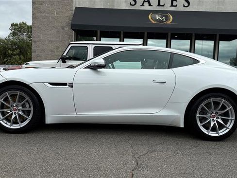 Used 2018 Jaguar F-TYPE Coupe image 2
