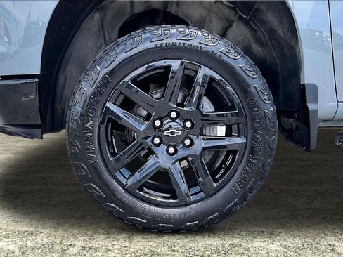 Used 2024 Chevrolet Silverado 1500 LT Trail Boss w/ Convenience Package II AWD/4WD image 34