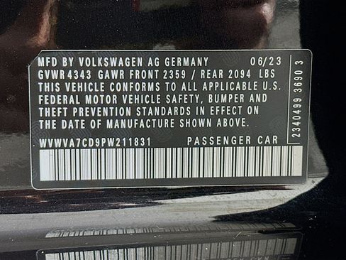 Used 2023 Volkswagen GTI Autobahn image 36