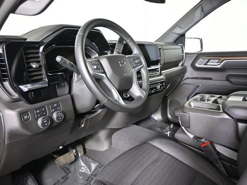Used 2023 Chevrolet Silverado 1500 RST AWD/4WD image 22