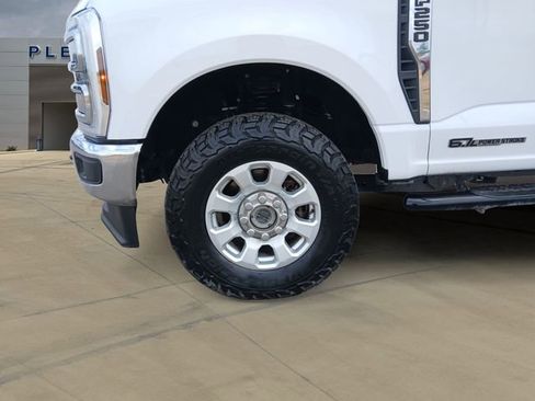 Certified 2024 Ford F250 Lariat image 14